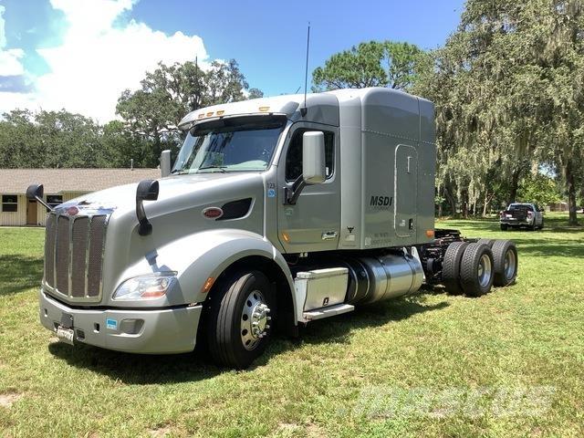 Peterbilt 579 Prime Movers