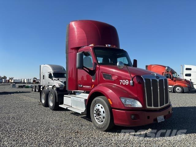 Peterbilt 579 Prime Movers