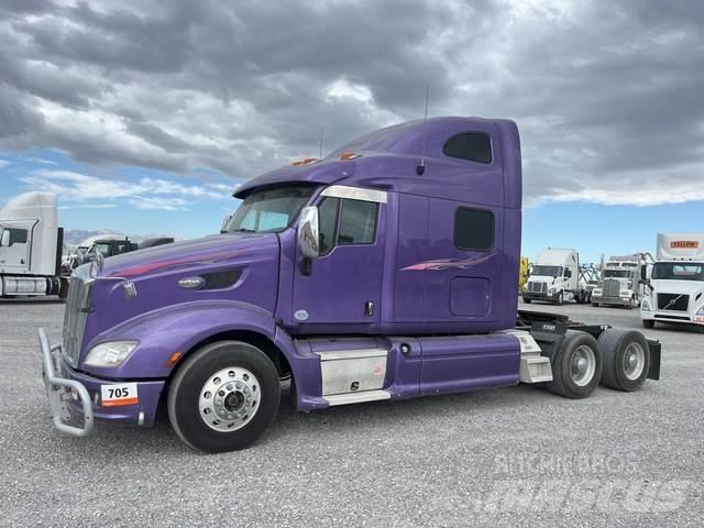 Peterbilt 587 Prime Movers