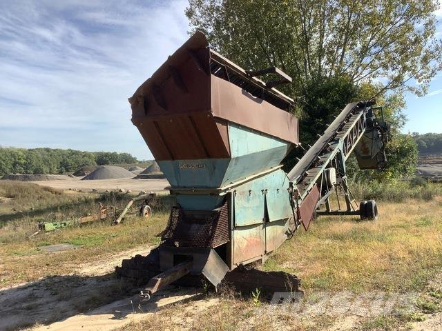 Powerscreen  Screeners