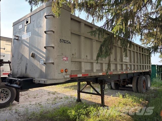  R & S Tipper trailers