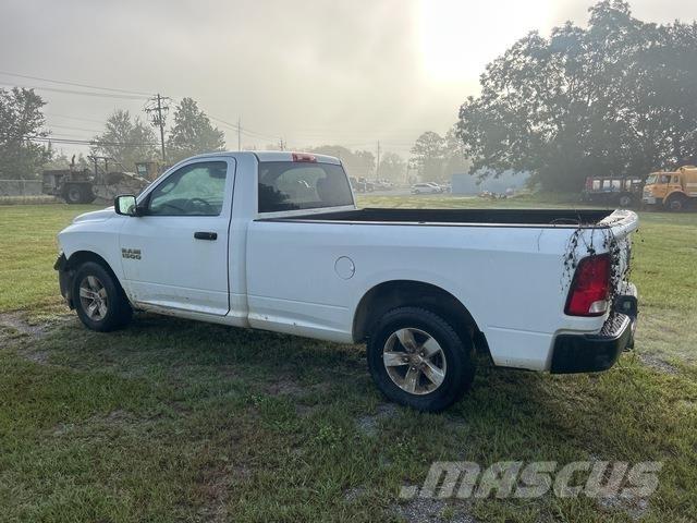 RAM 1500 Pick up/Dropside