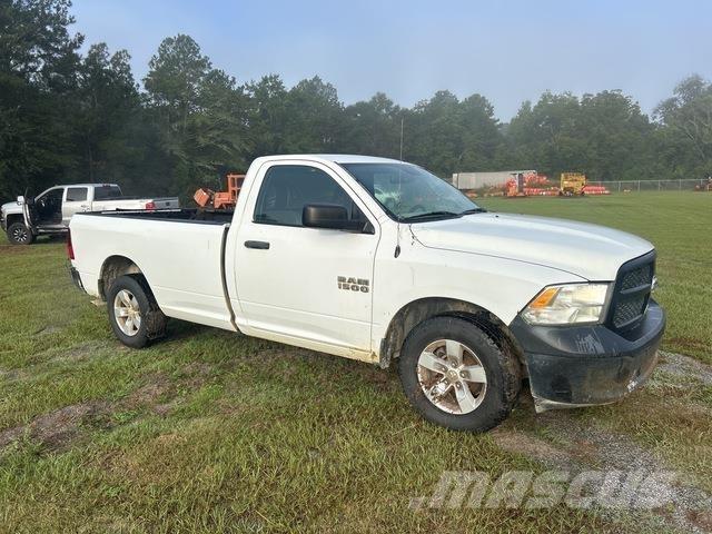 RAM 1500 Pick up/Dropside