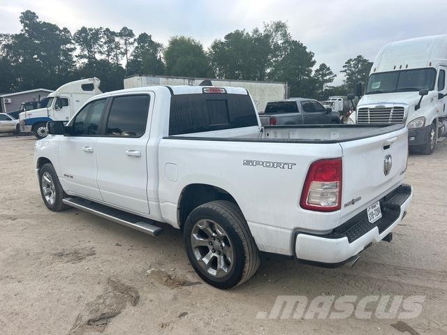 RAM 1500 Pick up/Dropside