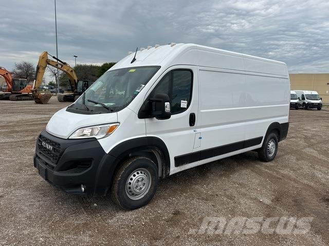 RAM 2500 Box trucks
