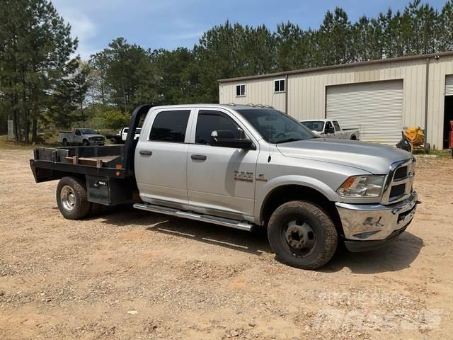 RAM 3500 Flatbed / Dropside trucks