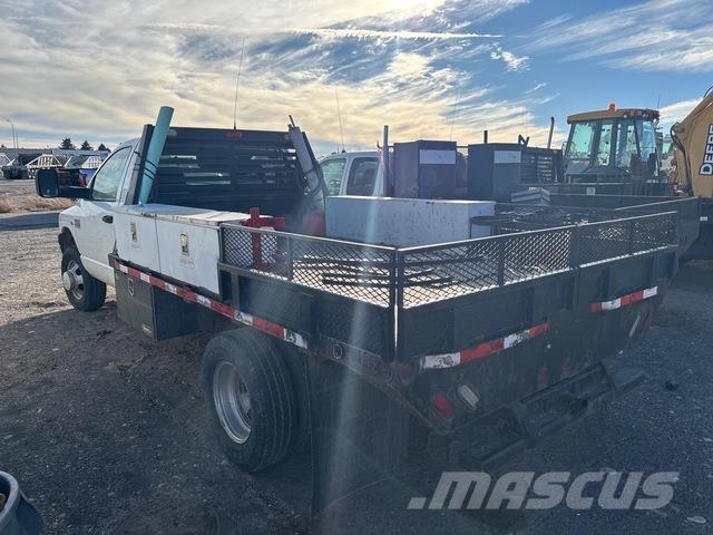 RAM 3500 Flatbed / Dropside trucks