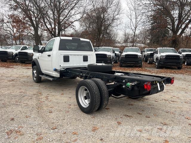 RAM 5500 Cabins and interior