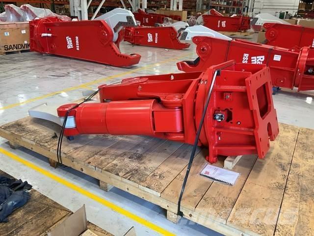 Rammer RCC43R Crushers