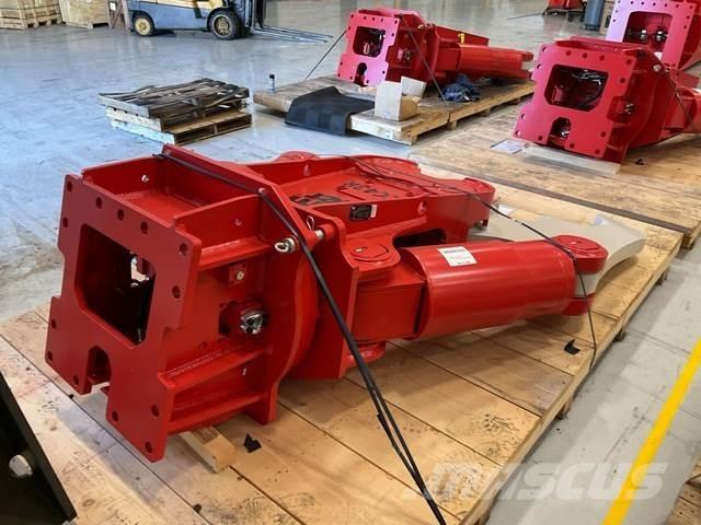 Rammer RCC43R Crushers