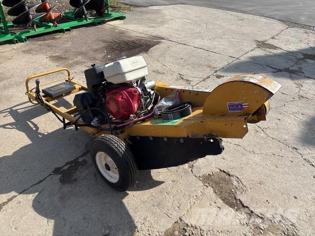 Rayco RG13 Stump grinders
