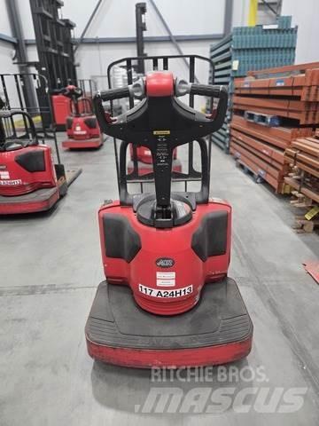 Raymond 8410 Hand pallet truck