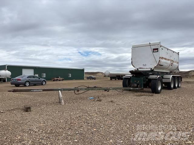 Reliance Tipper trailers