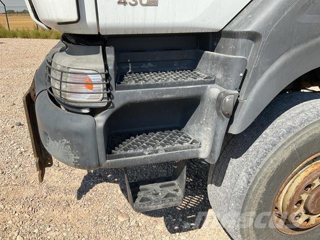 Renault Kerax Tipper trucks