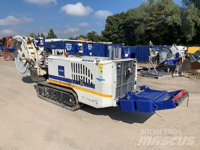  Rivard RIV 104 Trenchers