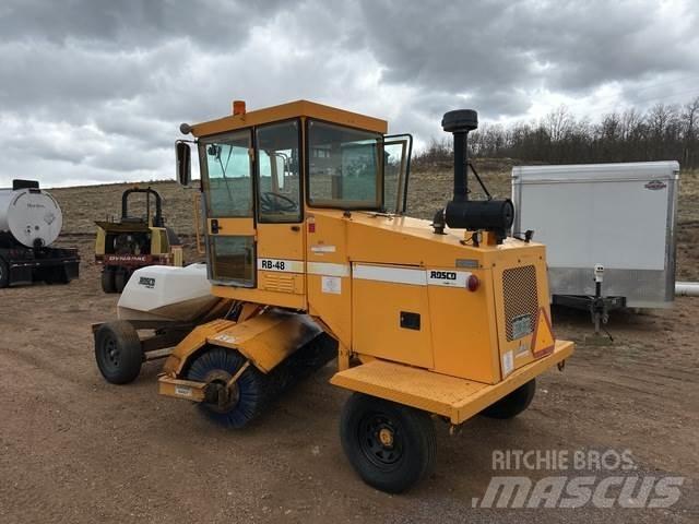 Rosco RB-48 Indoor sweepers