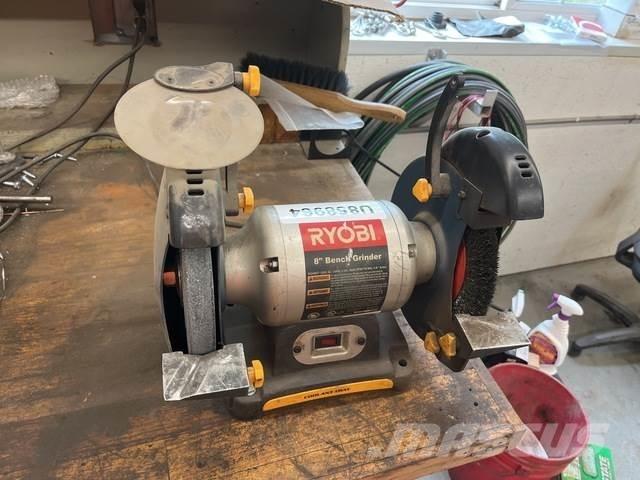  Ryobi BGH827 Mills / Grinding machines