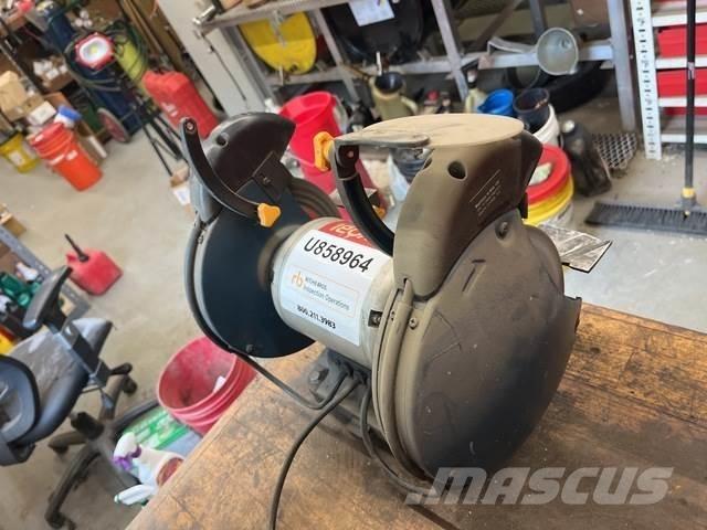  Ryobi BGH827 Mills / Grinding machines