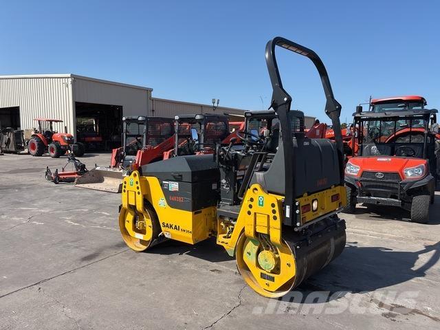 Sakai SW354 Single drum rollers