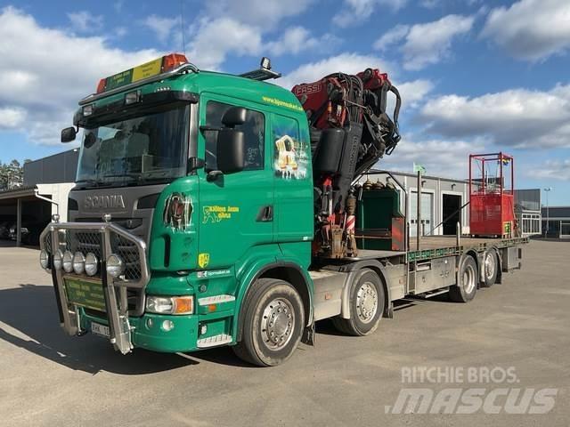 Scania R440LB Truck mounted cranes