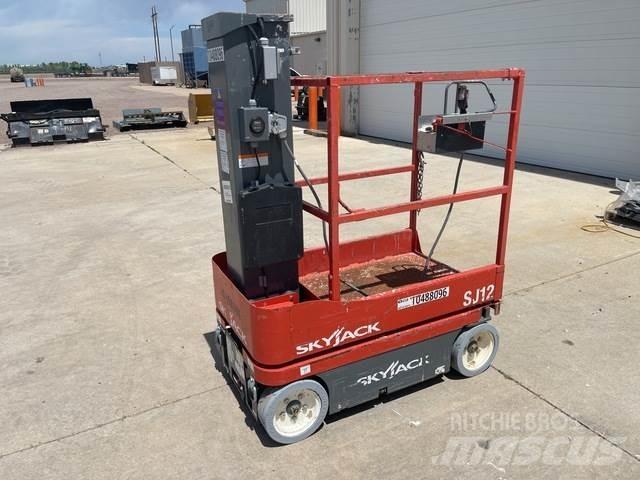 SkyJack SJ12 Used Personnel lifts and access elevators