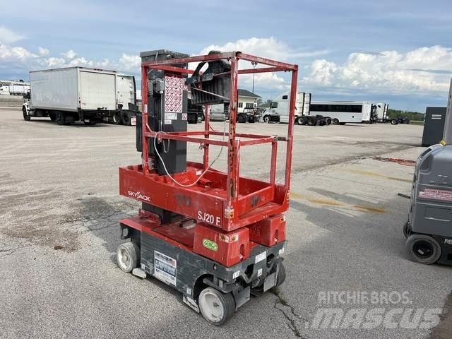 SkyJack SJ20E Used Personnel lifts and access elevators