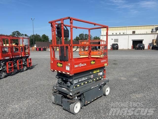 SkyJack SJ3219 Scissor lifts