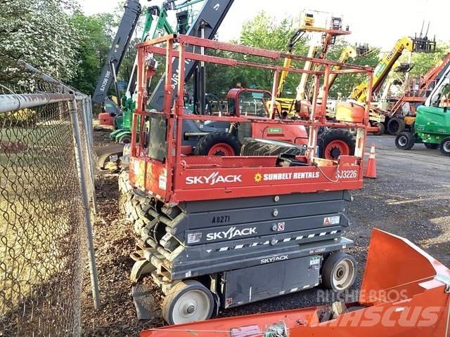 SkyJack SJ3226 Scissor lifts