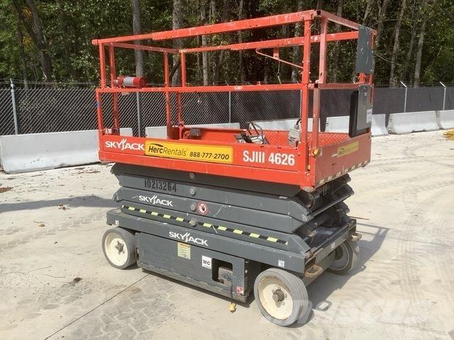 SkyJack SJ4626 Scissor lifts