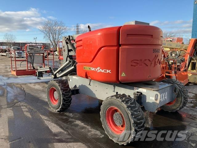 SkyJack SJ46AJ Articulated boom lifts