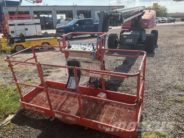 SkyJack SJ66T Telescopic boom lifts