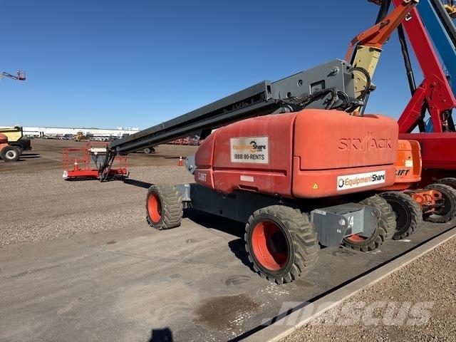 SkyJack SJ86T Telescopic boom lifts