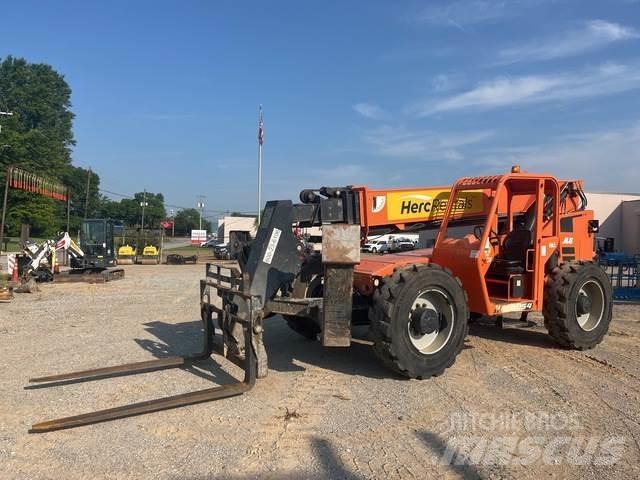SkyTrak 10054 Telescopic handlers