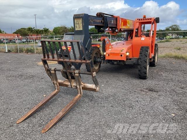 SkyTrak 6036 Telescopic handlers