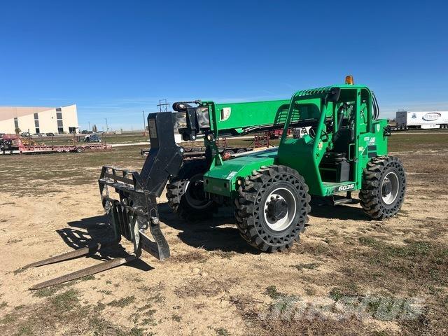 SkyTrak 6036 Telescopic handlers