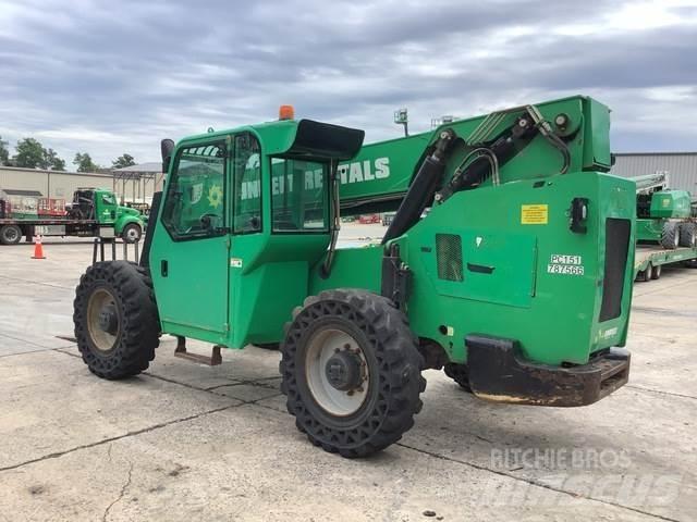 SkyTrak 8042 Telescopic handlers
