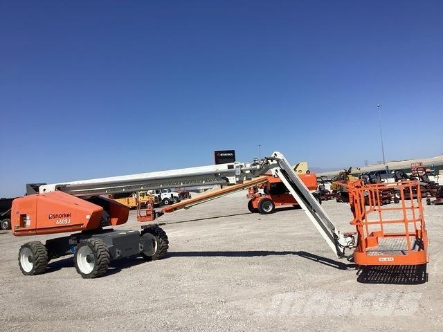 Snorkel 660SJ Telescopic boom lifts