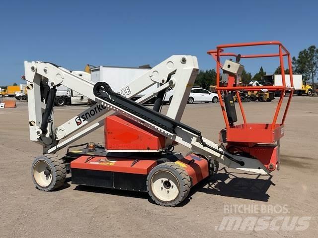 Snorkel A38E Articulated boom lifts