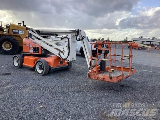 Snorkel A46JE Articulated boom lifts