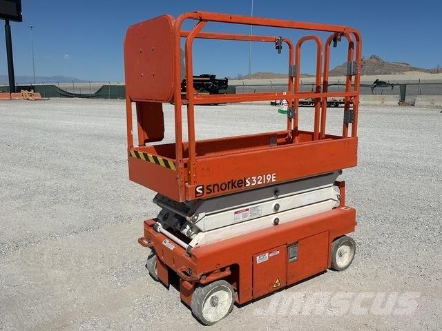 Snorkel S3219E Scissor lifts