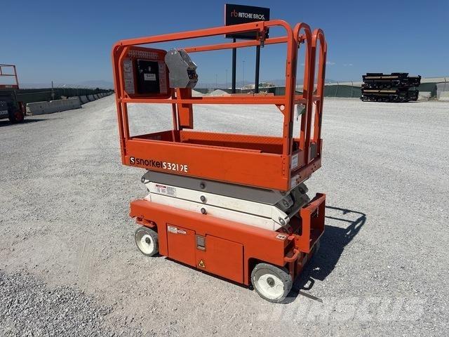 Snorkel S3219E Scissor lifts