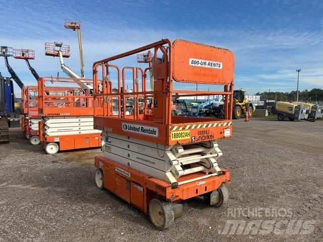 Snorkel S4726E Scissor lifts