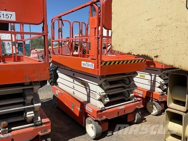 Snorkel S4732E Scissor lifts