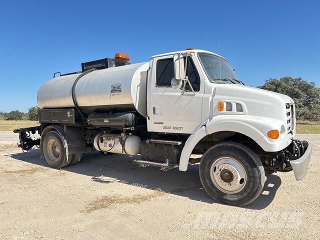 Sterling L7500 Concrete trucks
