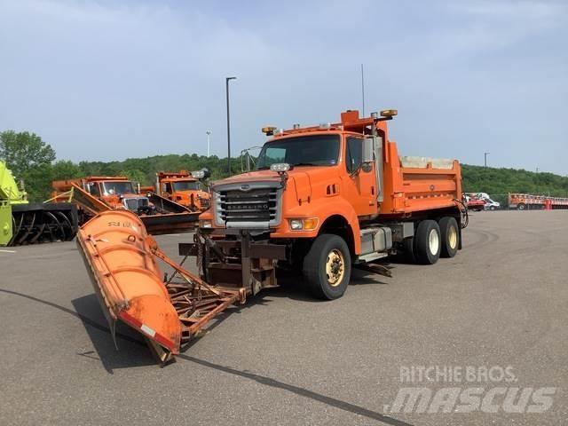 Sterling L9500 Snow blades and plows