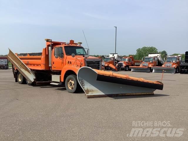 Sterling L9500 Snow blades and plows