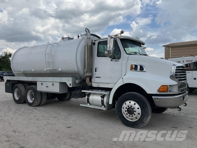 Sterling L9500 Commercial vehicle