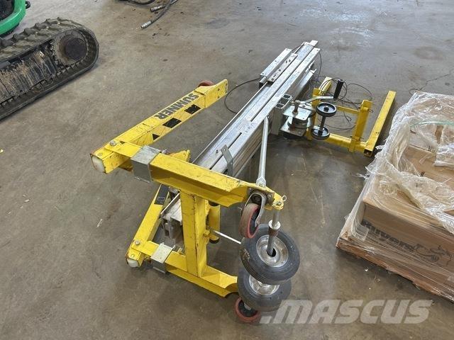 Sumner 2112 Hoists and material elevators