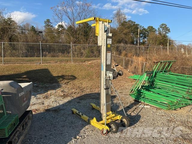 Sumner 2112 Hoists and material elevators