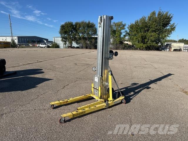 Sumner 2118 Hoists and material elevators